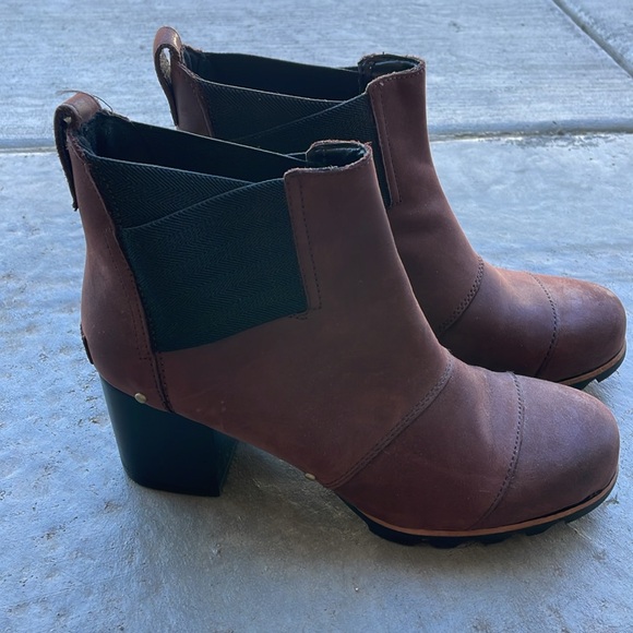 SOREL suede booties - Picture 2 of 5